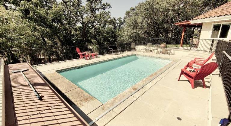 Lovely vacation home with pool | Pets are welcome — photo 5