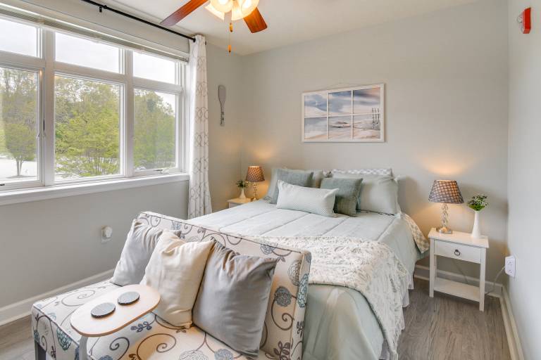 Couple’s Unit w/ Community Perks on Smith Mtn Lake in Bedford, VA