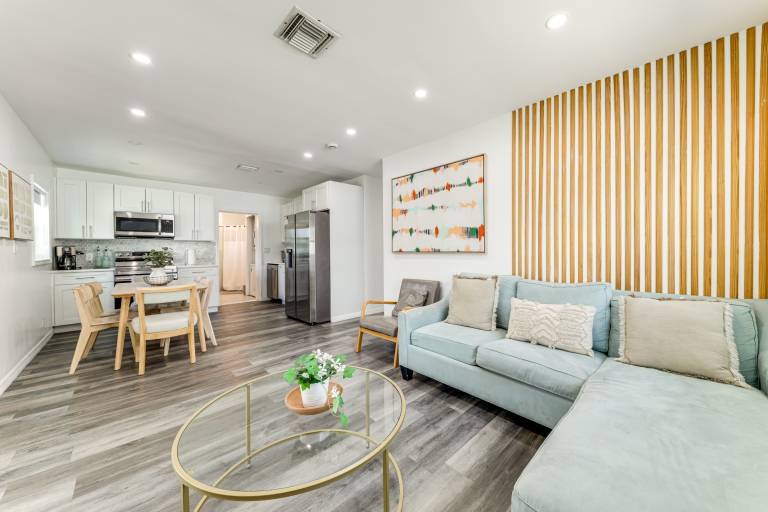 4 Mi to Beach Home w Patio in Fort Lauderdale