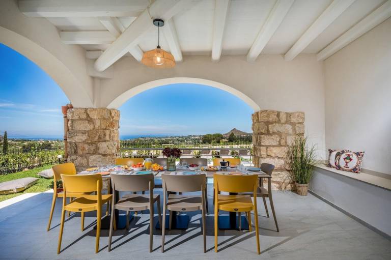 Villa with grill, private pool & garden | Garden view — photo 3