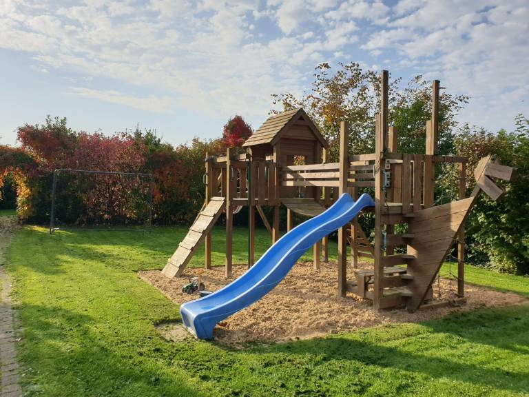 Family-oriented vacation home | Dogs allowed — photo 2
