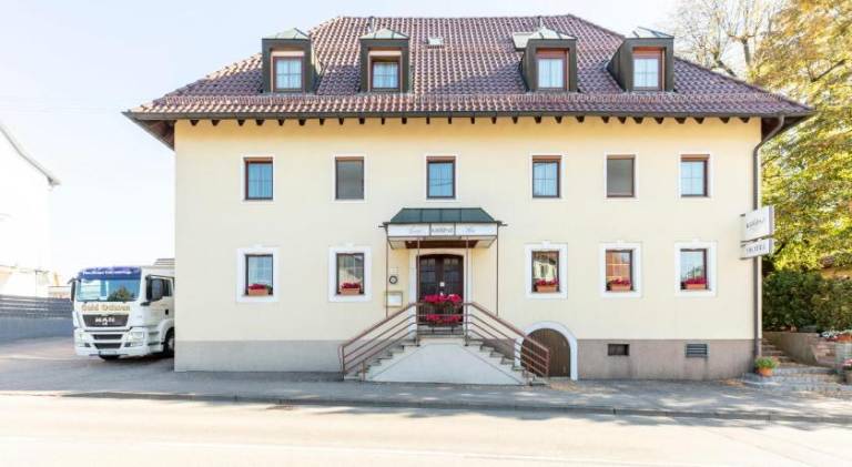 Hotel Krone Straßdorf in Schwaebisch Gmuend