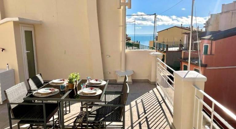 Holiday apartment with 1 room for 4 persons in Riomaggiore