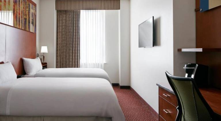 Club Quarters Hotel in Philadelphia — photo 2