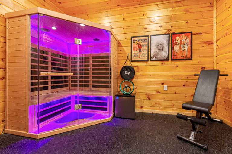 Heated Pool, Arcades, Hot Tub, Sauna, Dolly Vibes — photo 4