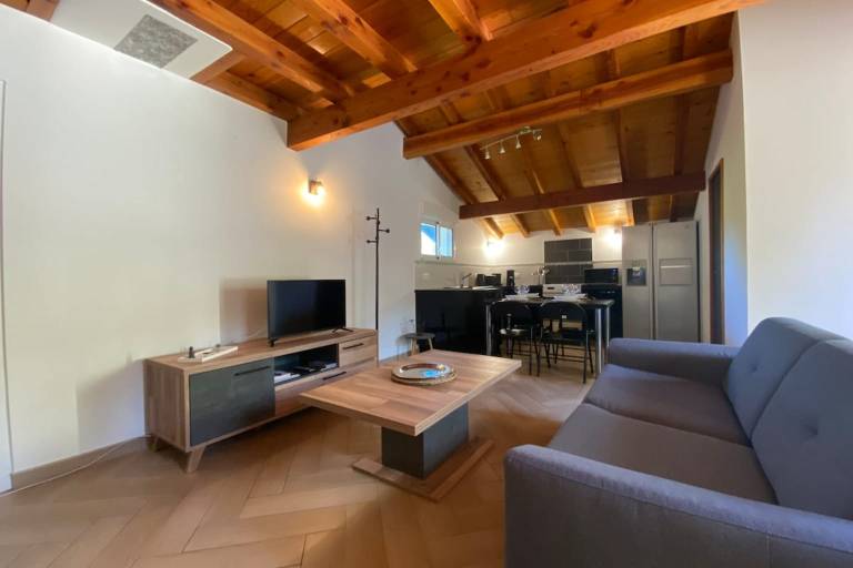 Apartment  Souraïde