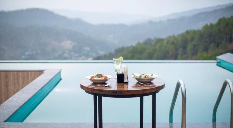 Spellmount - Himalayan View Infinity Pool Resort in Kausani — photo 5