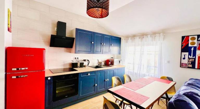 Holiday apartment with 1 room for 4 persons in Châlons-en-Champagne