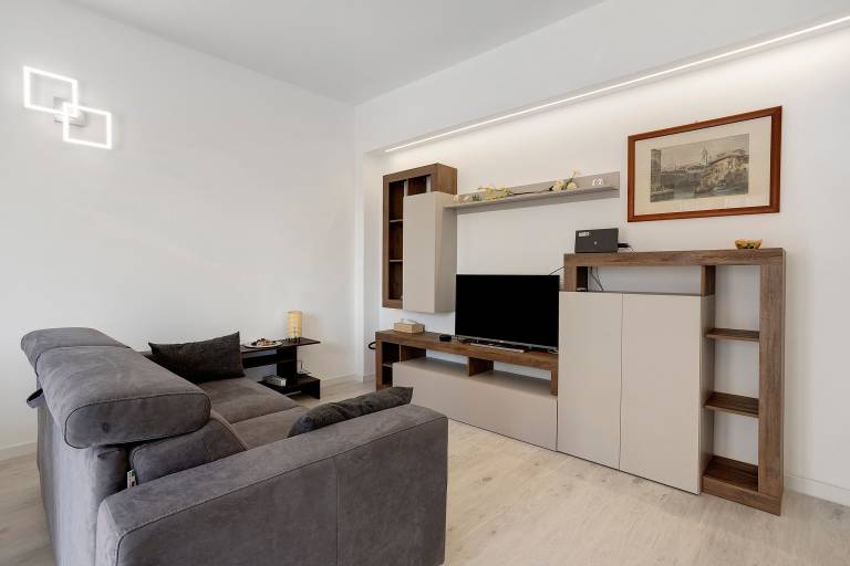 Fully equipped pleasant rental apartment | City view | Suitable for remote work | Pets are welcome — photo 5