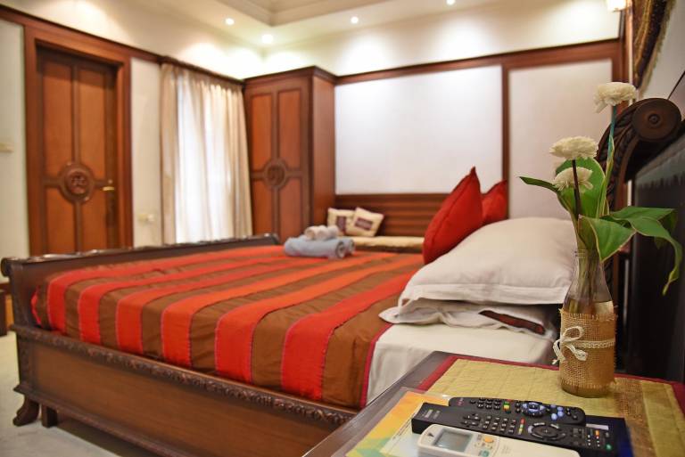 House Rabindra Sarovar