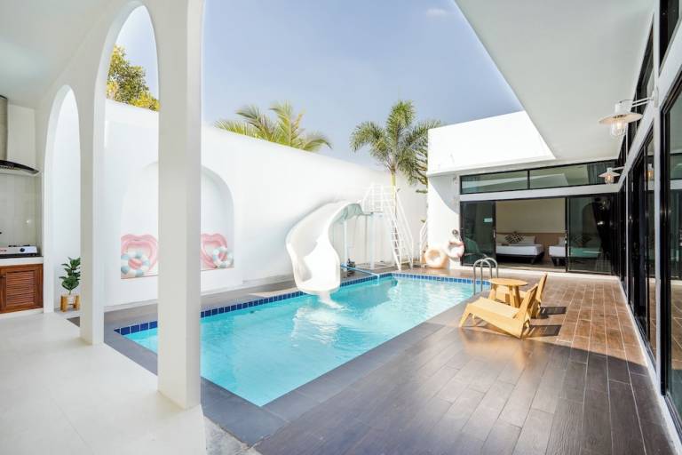 Villa  Cha-am