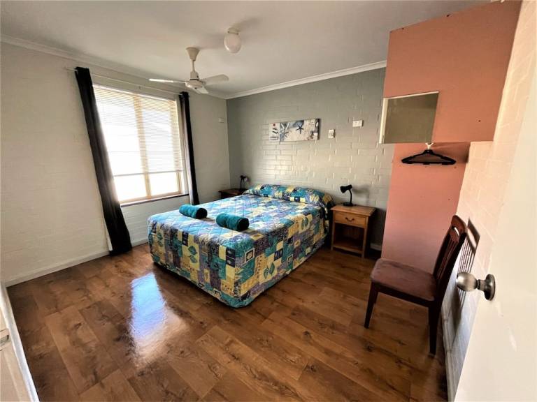 Apartment  Denham