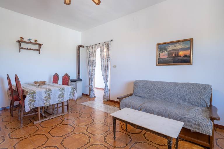 Country House 'Casa Susanna' with Mountain View, Wi-Fi and Air Conditioning — photo 4