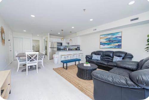 Modern Renovated Condo - 90 Steps to Beach - OCMD in Ocean City, MD