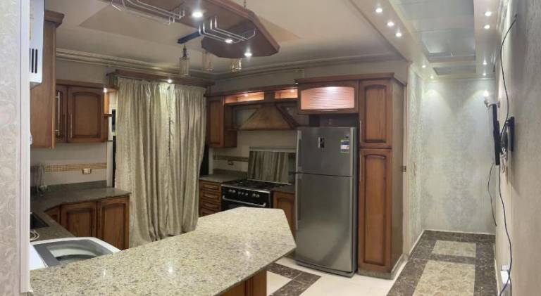 Rental apartment with hot tub — photo 5