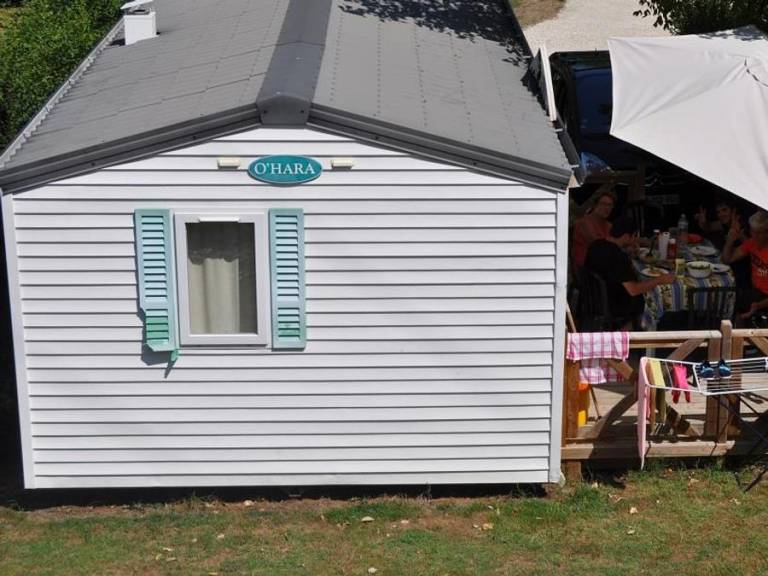 Mobile home with terrace & heated pool — photo 5