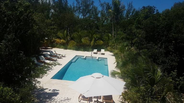 Harbour Island Vacation Rentals & Apartments from $212 | HomeToGo