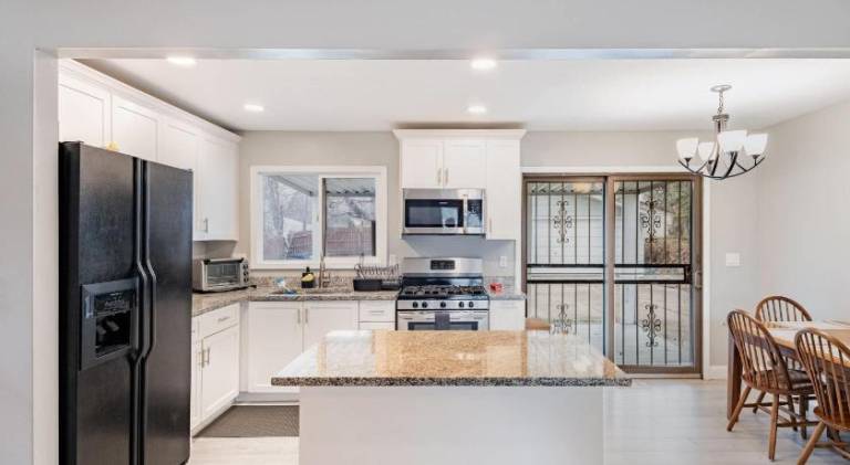 House with 3 rooms for 5 persons — photo 3
