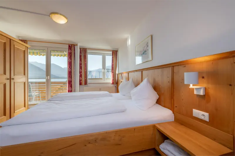 Ferienwohnung mit Hund in Zell am See, Zeller See für max. 4 Personen Ferienwohnung mit Hund in Zell am See, Zeller See für max. 4 Personen