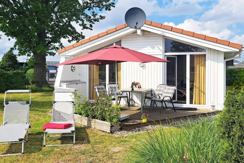 Ferienhaus mit Hund in Lensterstrand, Kellenhusen fuer max. 4 Personen