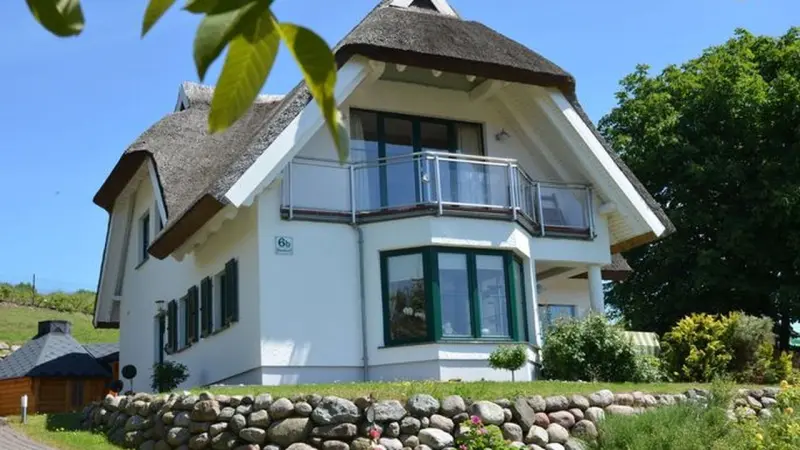 Ferienhaus mit Sauna, Terrasse und Garten | Panoramablick