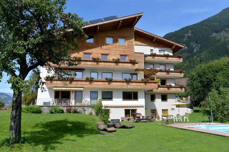 Ferienwohnung mit Hund in Gemeinde Stumm, Zillertal, Österreich
