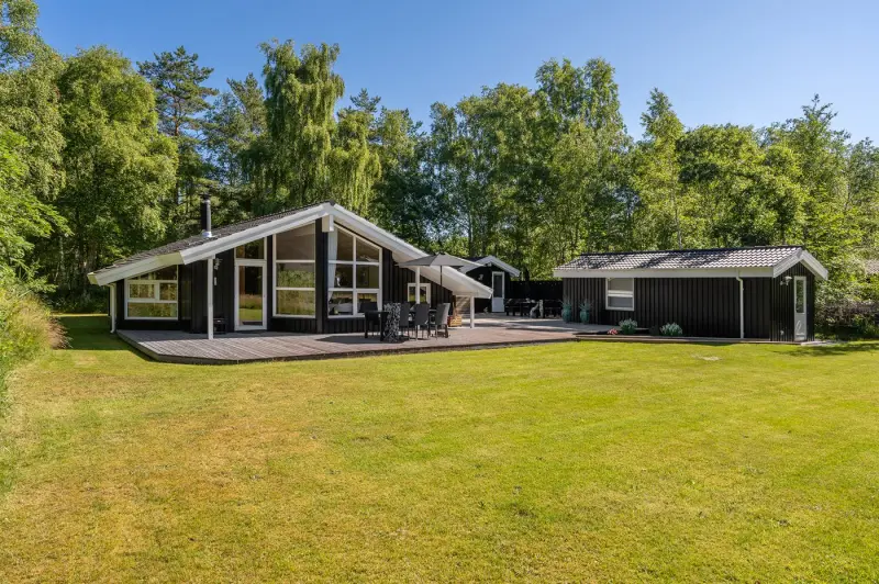 Ferienhaus mit Hund in Vesterø Havn fuer max. 6 Personen