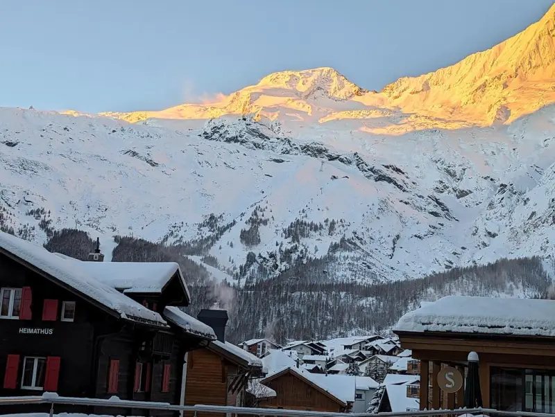 Ferienwohnung mit Hund in Saas-Fee fuer max. 6 Personen