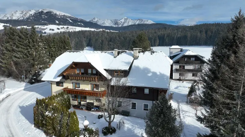 Kinderfreundliche Ferienwohnung mit Grill, Terrasse und Garten | Perfekt für die Arbeit von Zuhause | Haustiere erlaubt