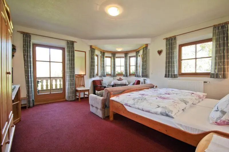 Ferienwohnung mit Hund in Walchsee, 