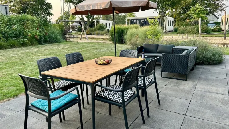Ferienhaus mit Terrasse, Sauna und Garten