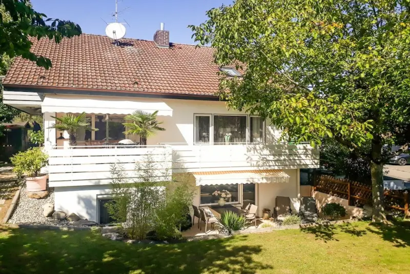 Ferienhaus  Iznang