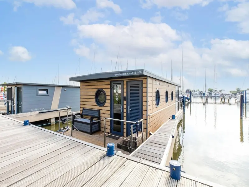 Houseboat Purmerend
