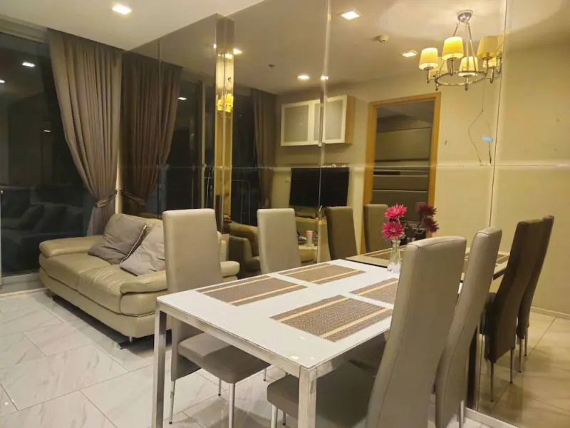 Holiday apartment with pool