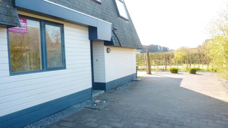 Ferienhaus mit Terrasse und Garten