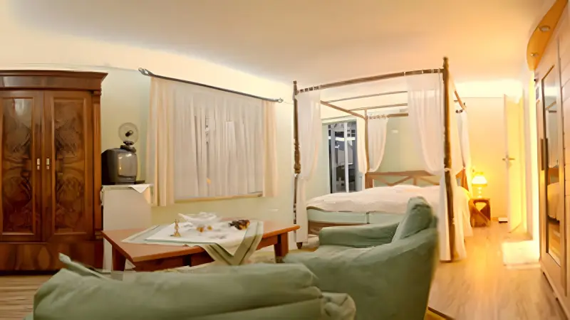 Ferienwohnung Hoppegarten