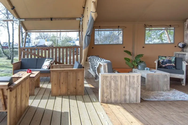 Safari Lodge XL 6 p, with private sanitary facilities