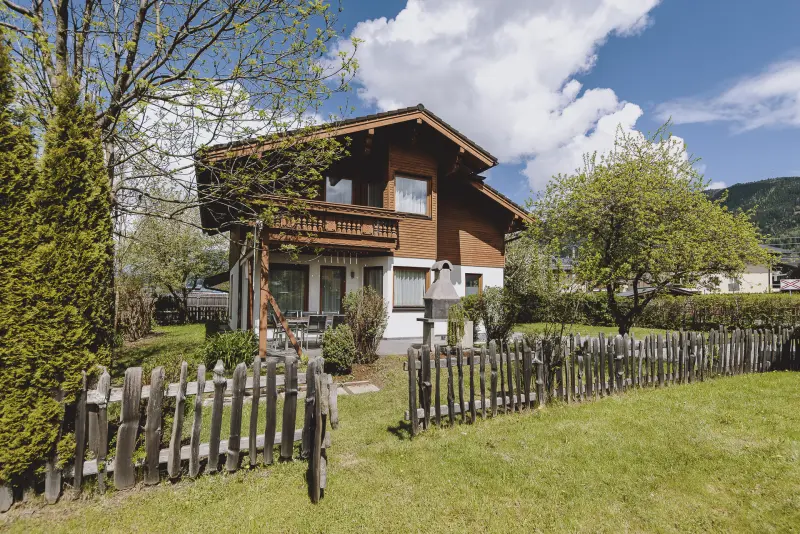 Chalet mit Hund inZell am See, Österreich  f&uuml;r max. 14 Personen