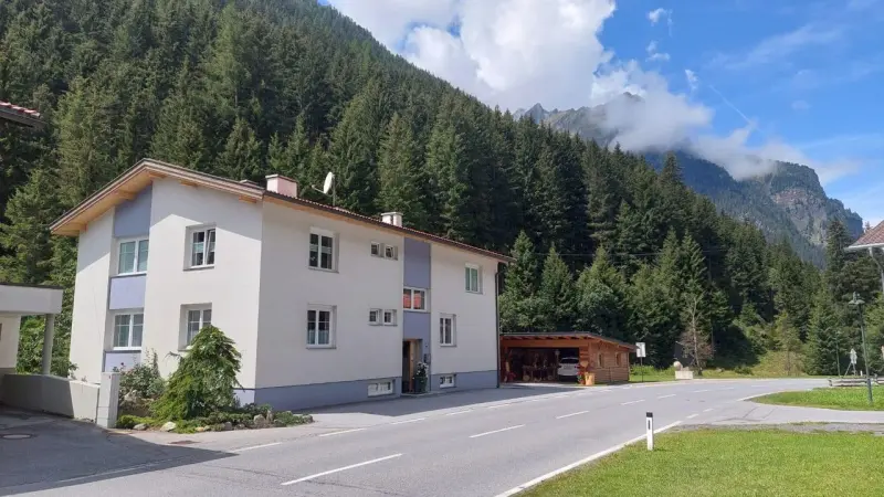 Ferienwohnung in Sankt Leonhard im Pitztal für max. 4 Personen Ferienwohnung in Sankt Leonhard im Pitztal für max. 4 Personen
