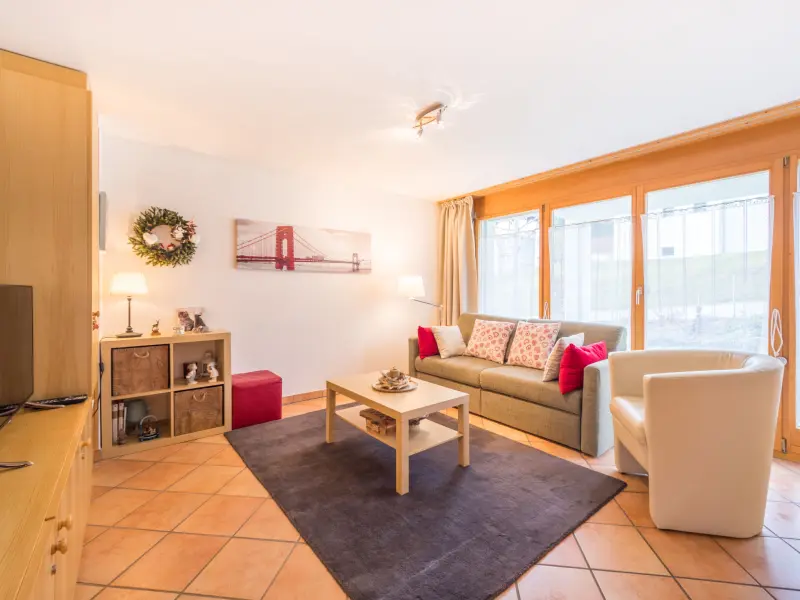 Ferienwohnung mit Hund in Laax, Salums für max. 4 Personen Ferienwohnung mit Hund in Laax, Salums für max. 4 Personen