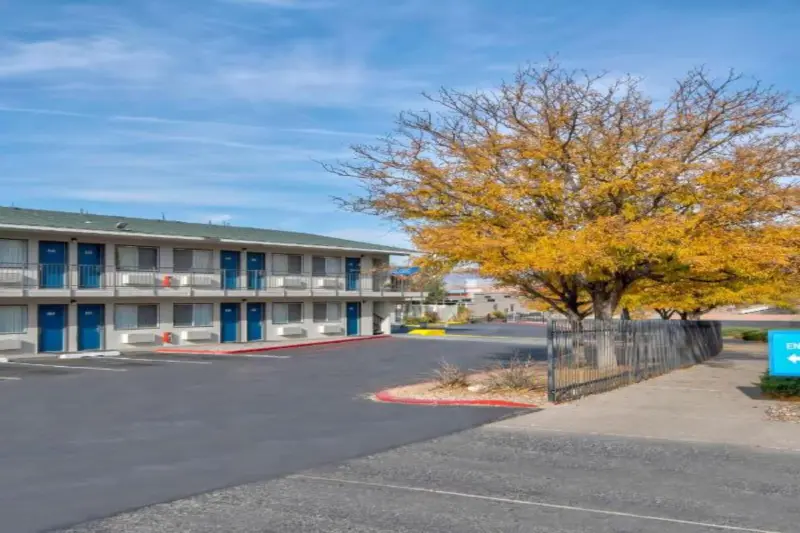 Apartment  Academy East Industrial Park