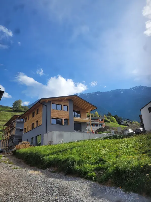 Ferienwohnung mit Hund in Kaunerberg für max. 8 Personen Ferienwohnung mit Hund in Kaunerberg für max. 8 Personen