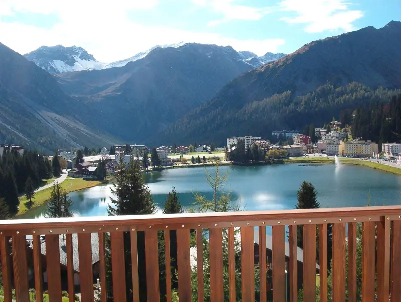 Ferienwohnung mit Hund in Arosa für max. 4 Personen Ferienwohnung mit Hund in Arosa für max. 4 Personen