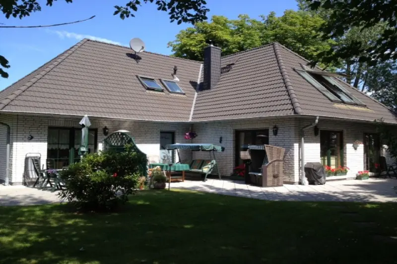 Ferienwohnung mit Garten, Grill und Terrasse