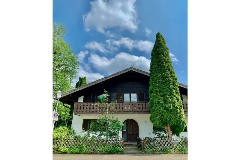 Ferienhaus mit Hund in Bad Kohlgrub für max. 6 Personen Ferienhaus mit Hund in Bad Kohlgrub für max. 6 Personen