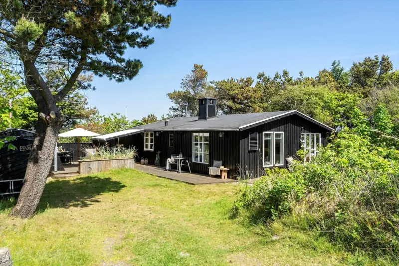 Ferienhaus mit Hund inKlegod Strand  f&uuml;r max. 4 Personen