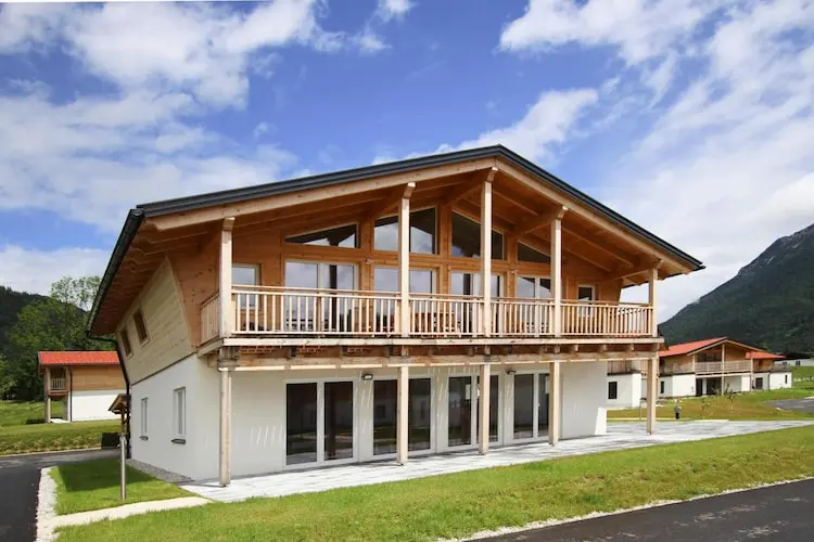 Ferienwohnung mit Hund inInzell  f&uuml;r max. 5 Personen