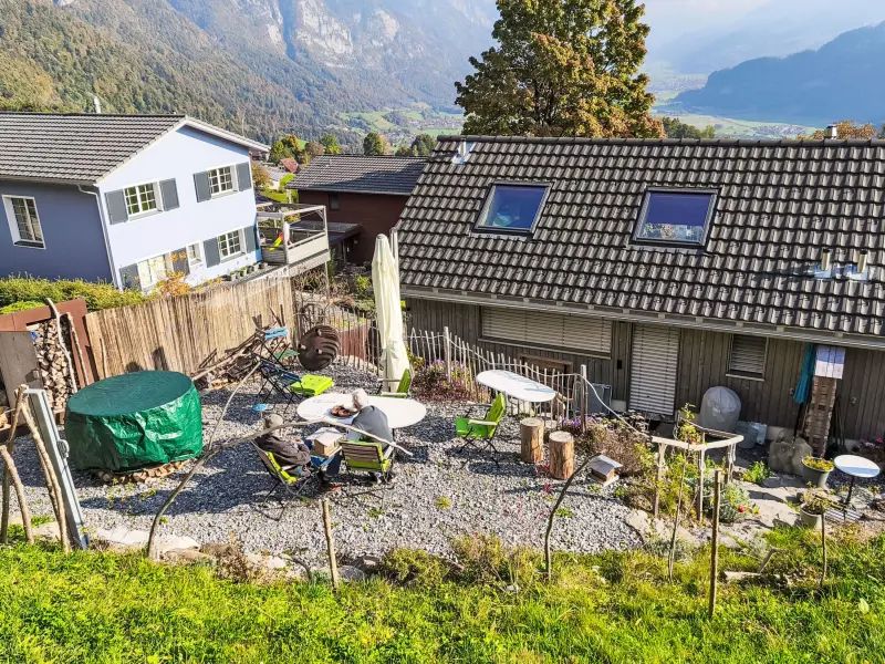 Ferienwohnung mit Hund in Walenstadt, Unterterzen für max. 4 Personen Ferienwohnung mit Hund in Walenstadt, Unterterzen für max. 4 Personen
