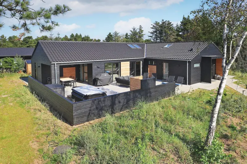 Ferienhaus mit Hund inBlåvand Strand, Blåvand  f&uuml;r max. 10 Personen
