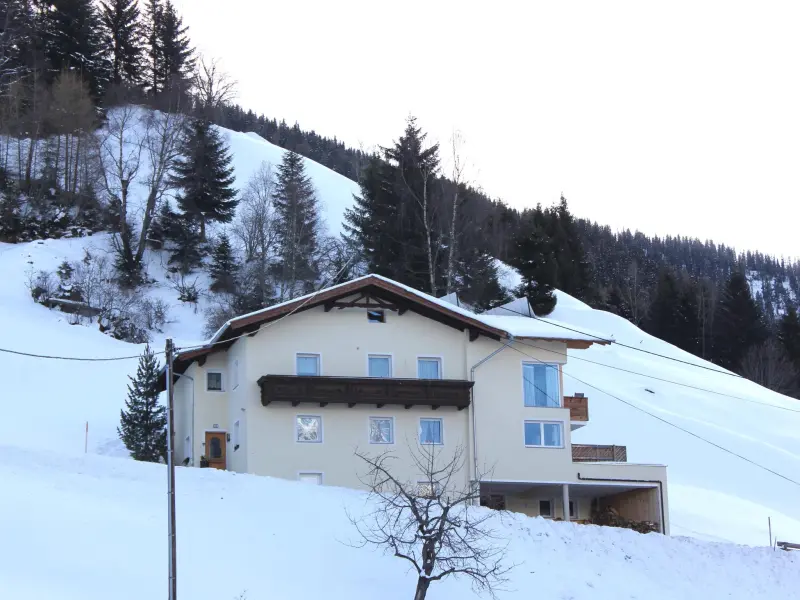 Ferienwohnung mit Hund in Tobadill für max. 7 Personen Ferienwohnung mit Hund in Tobadill für max. 7 Personen